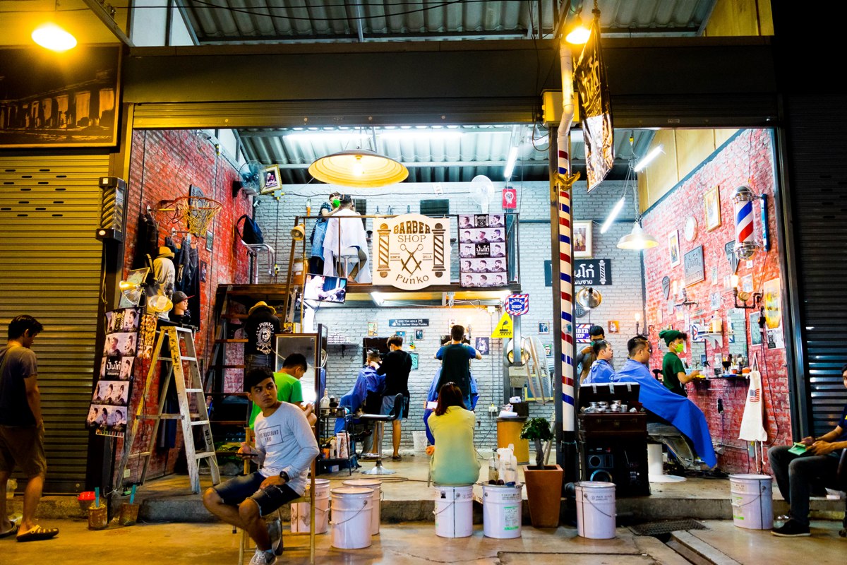 Sights and Sounds at Rod Fai Market Ratchada