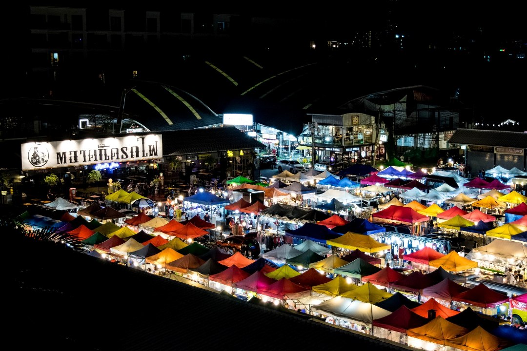 View of Rod Fai Market from Esplanade Mall